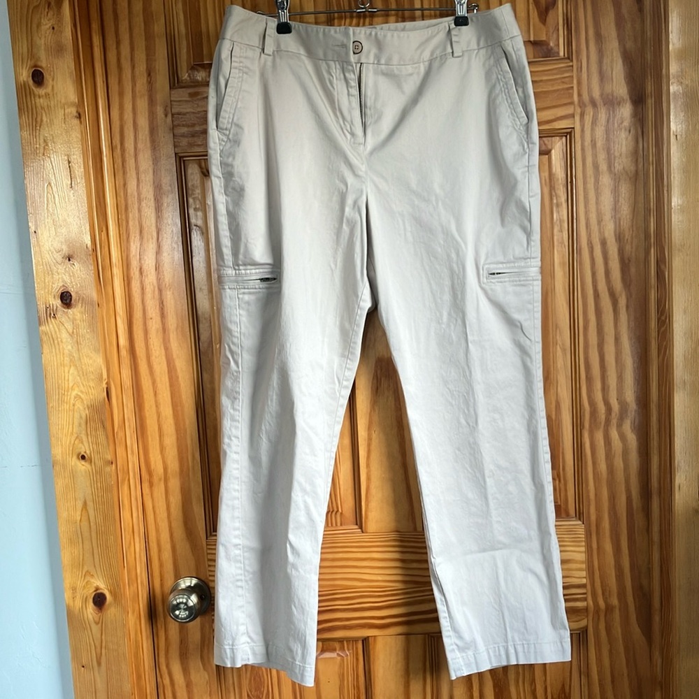 Beige Cargo Pants mid rise cargo pockets size 16